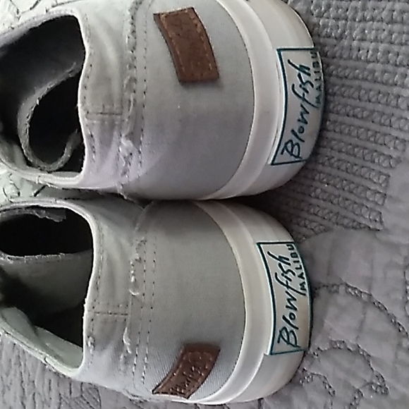 Blowfish Sneakers! - Picture 4 of 6